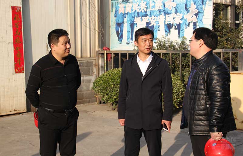 荥阳副市长在一帆